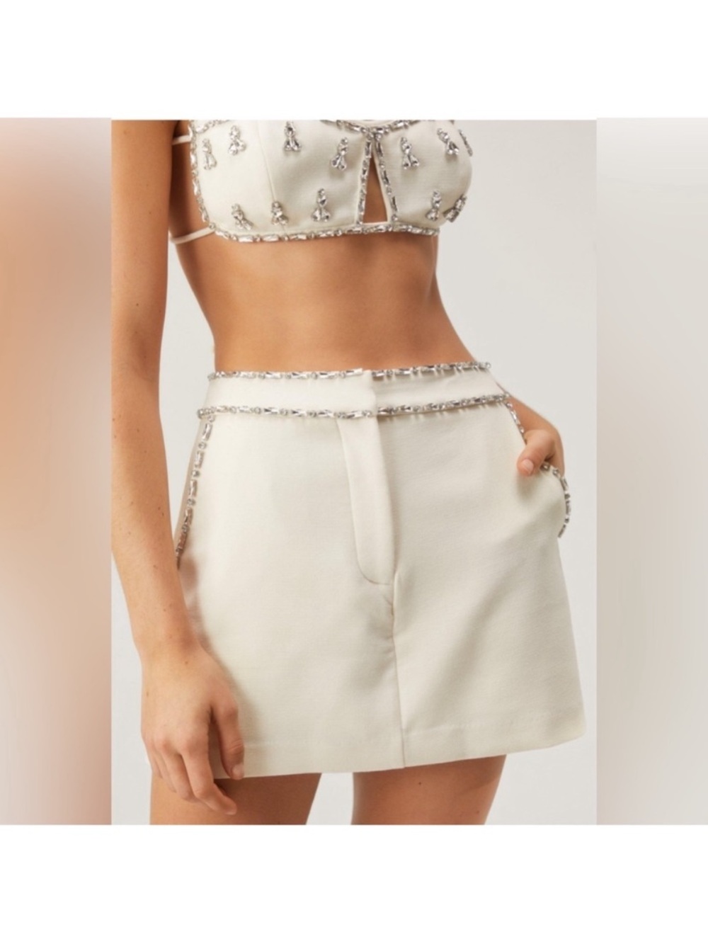 Nasty Gal Petite Ivory Skort Embellished with crystals. NWT sz 10